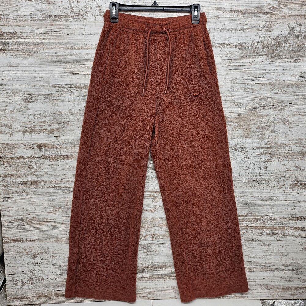 Nike Women’s Teddy Fleece High Rise Wide Leg Pants Sz Small DV4361-832 Rust EUC